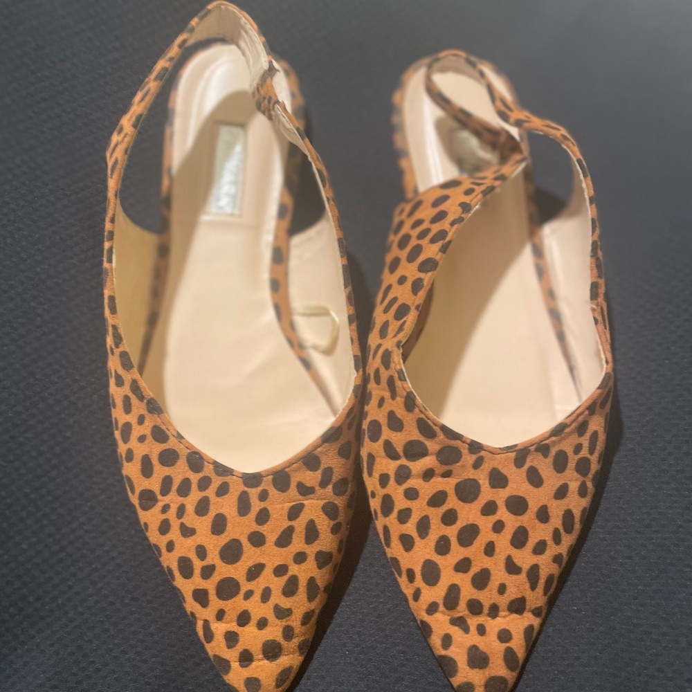 Ladies Leopard Dress Flats